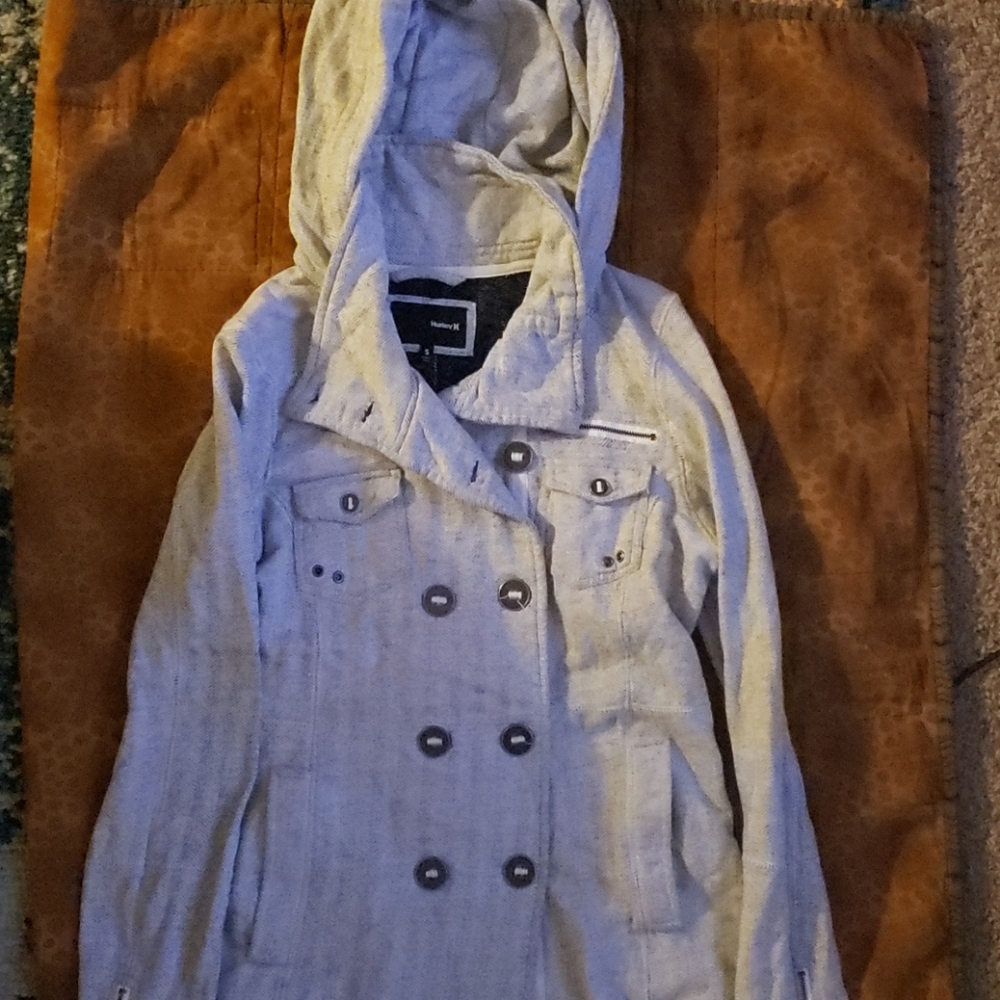 Lightweight jacket/Removable hood - Picture 6 of 8